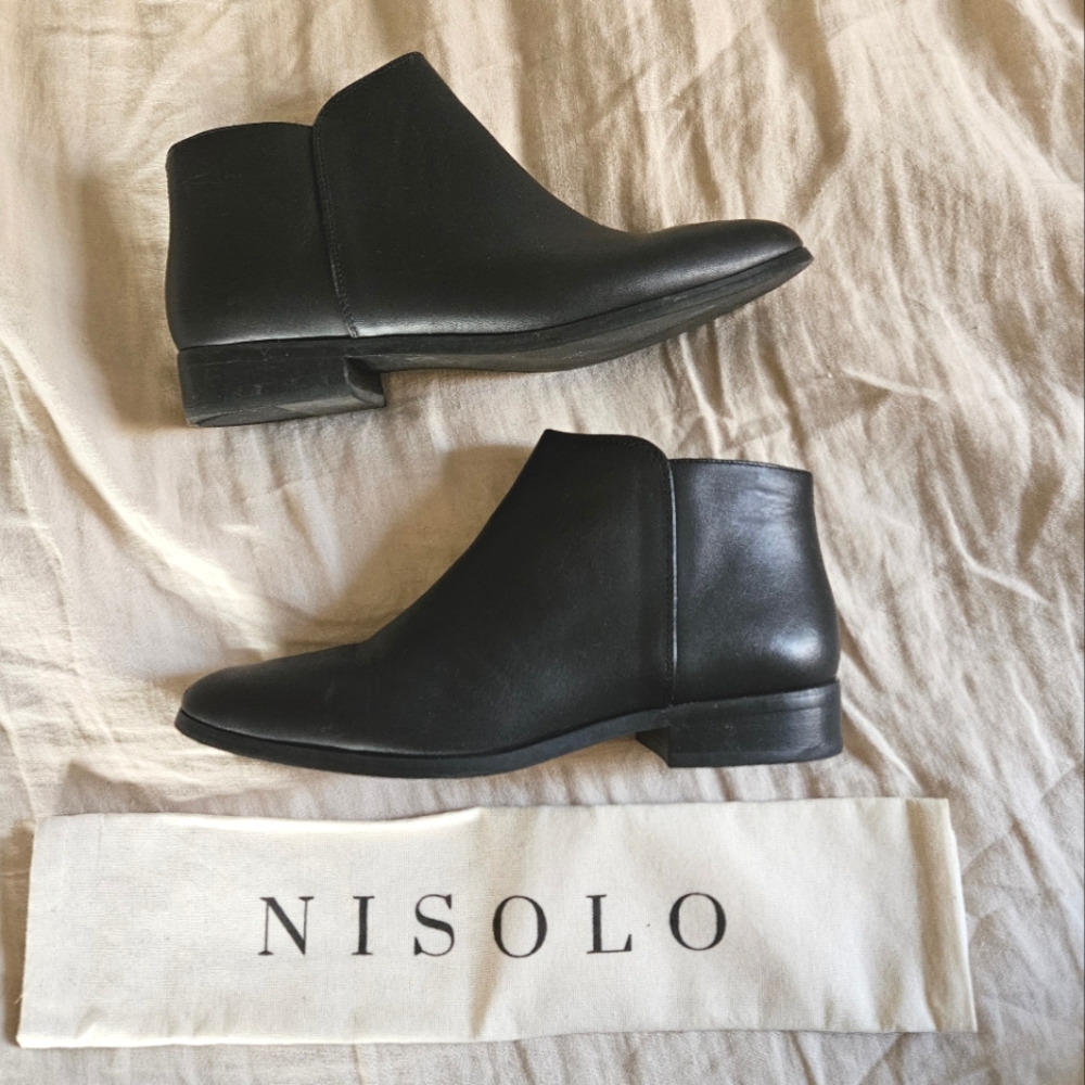 Nisolo Elegant Black Ankle Booties
